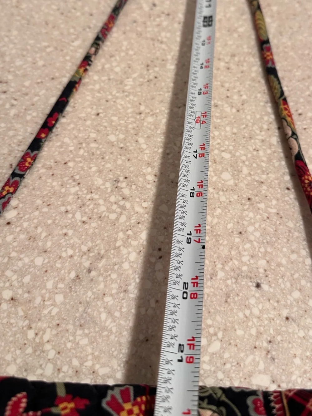 Vintage Vera Bradley Anastasia Floral Crossbody Black Red Roses Wallet Mini Bag - Picture 12 of 16